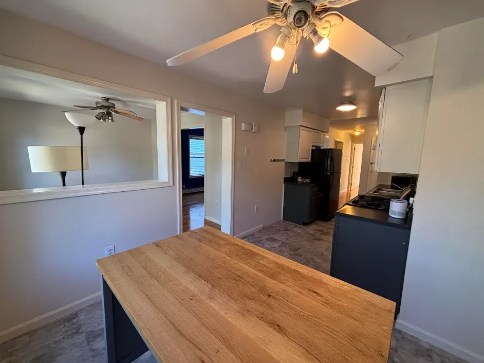 3 bed, 1 bath apartment for rent at 9 Irving St Unit 2a, West Medford — photo 9 of 21