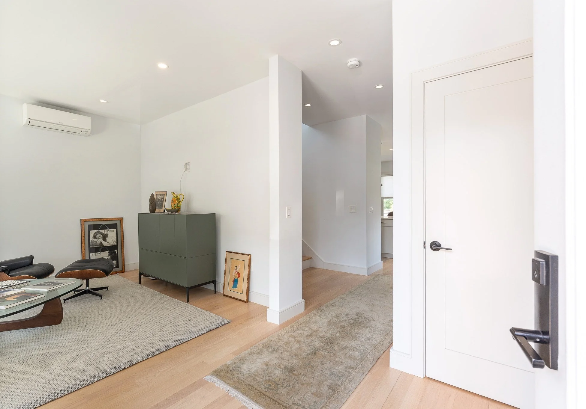 3 bed, 3 bath apartment for rent at 9 Jackson St Unit 9, North Cambridge — photo 4 of 33