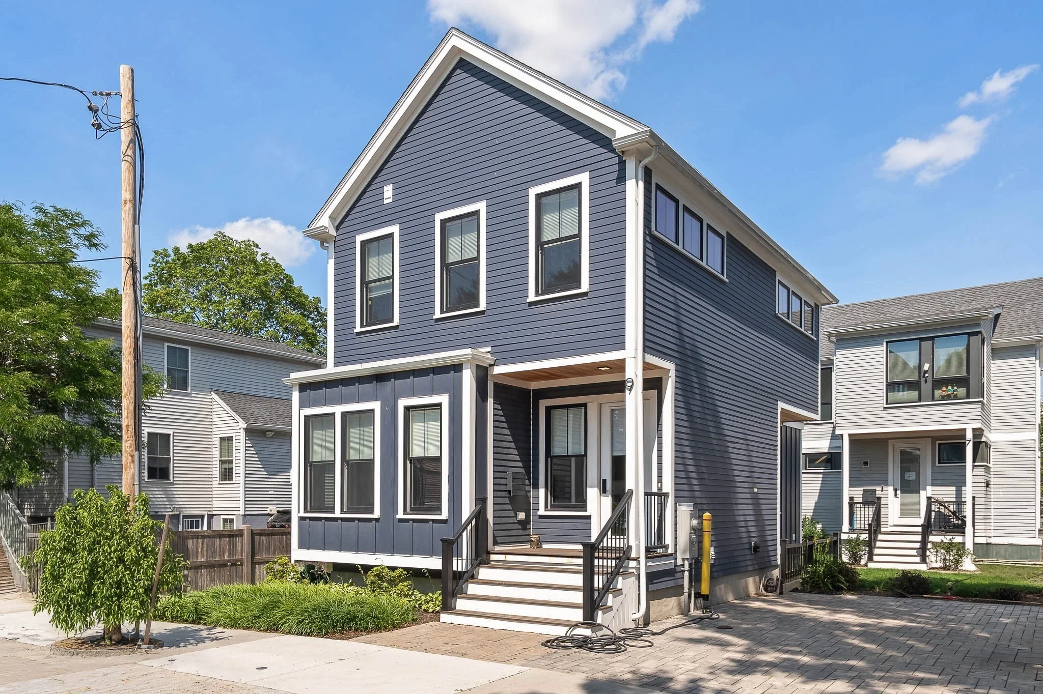 3 bed, 3 bath apartment for rent at 9 Jackson St Unit 9, North Cambridge — photo 1 of 33