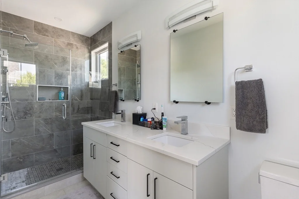 3 bed, 3 bath apartment for rent at 9 Jackson Unit 9, North Cambridge — photo 18 of 33