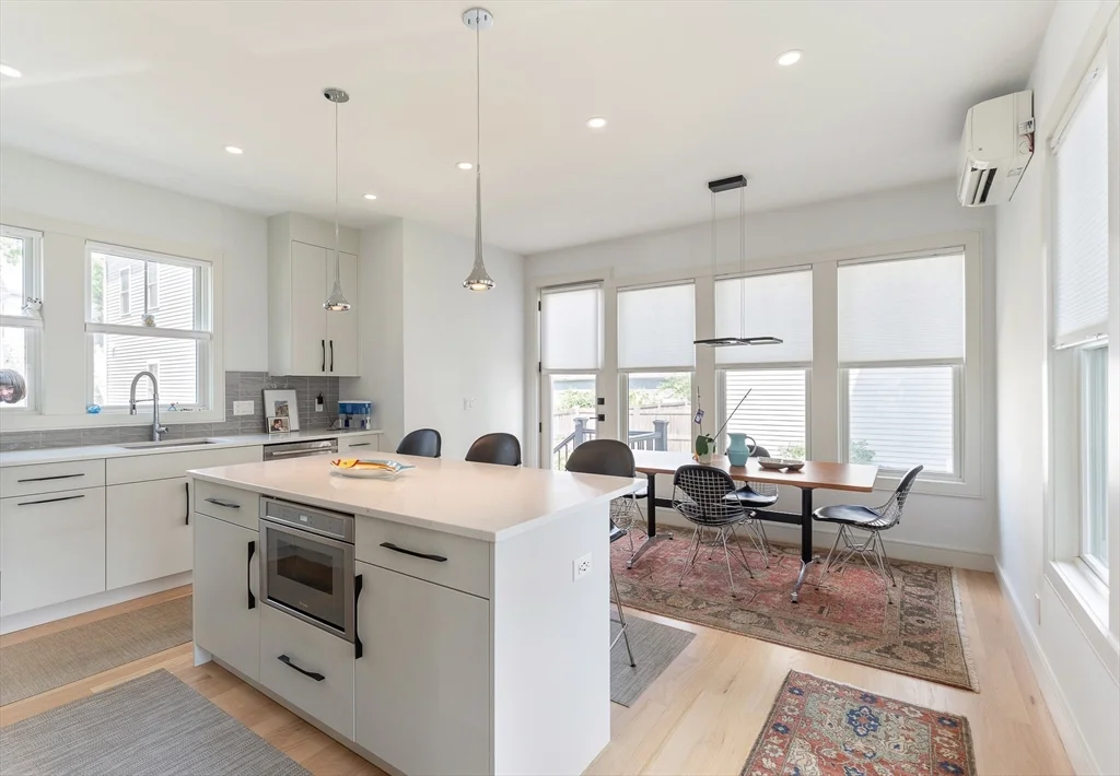 3 bed, 3 bath apartment for rent at 9 Jackson Unit 9, North Cambridge — photo 7 of 33
