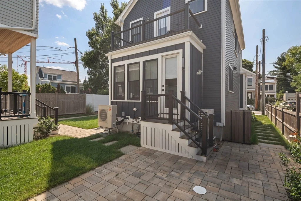 3 bed, 3 bath apartment for rent at 9 Jackson Unit 9, North Cambridge — photo 30 of 33