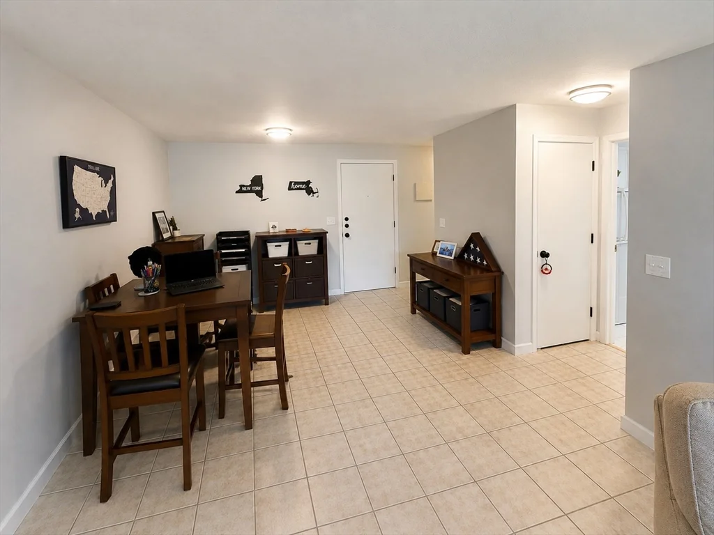 1 bed, 1 bath apartment for rent at 9 Kenmar Dr Unit 13, Billerica — photo 6 of 10