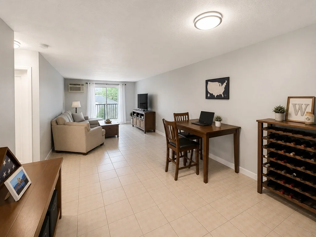 1 bed, 1 bath apartment for rent at 9 Kenmar Dr Unit 13, Billerica — photo 4 of 10