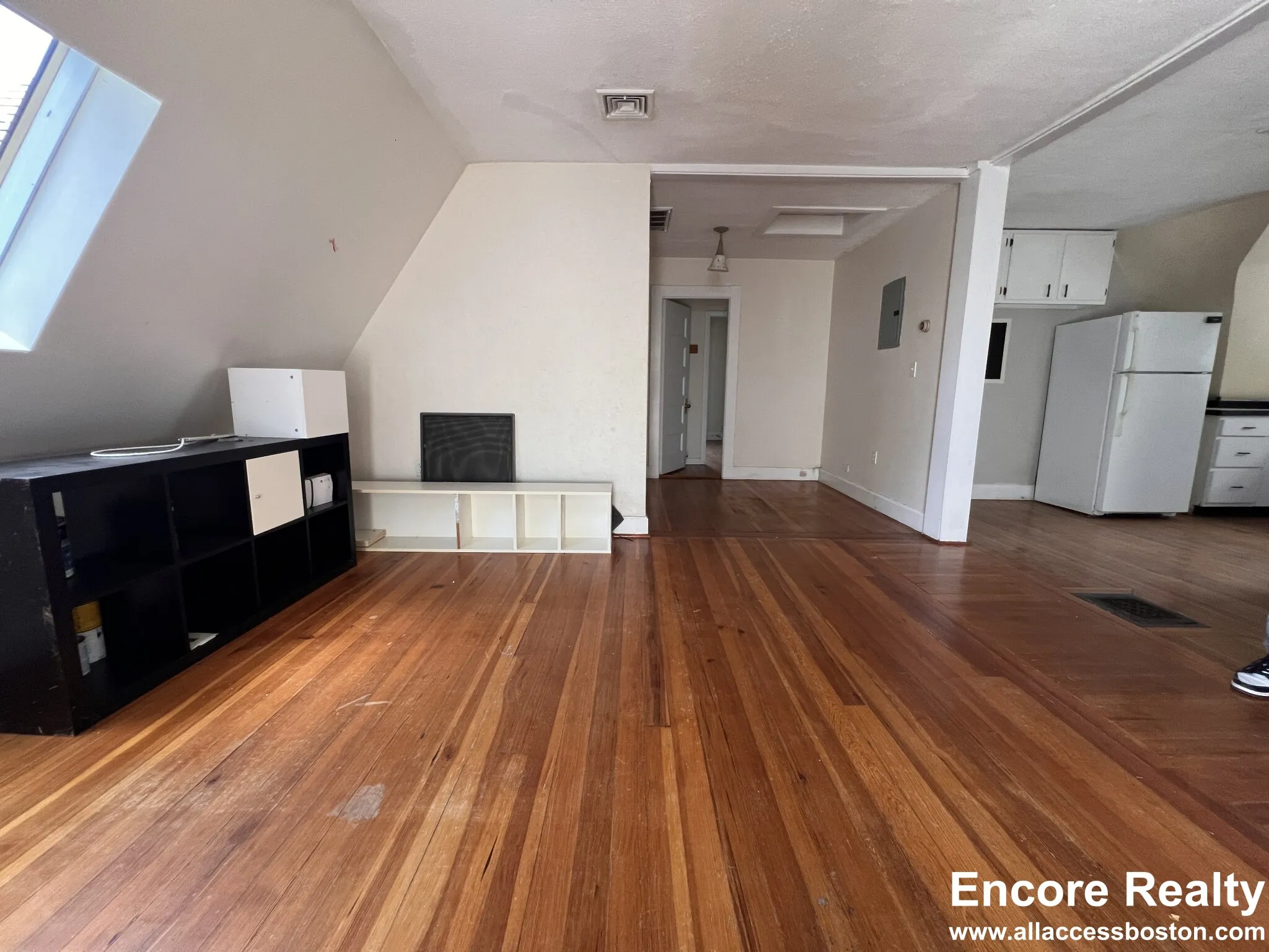 2 bed, 1 bath apartment for rent at 9 Kenwood St Unit 2, North Brookline — photo 15 of 21