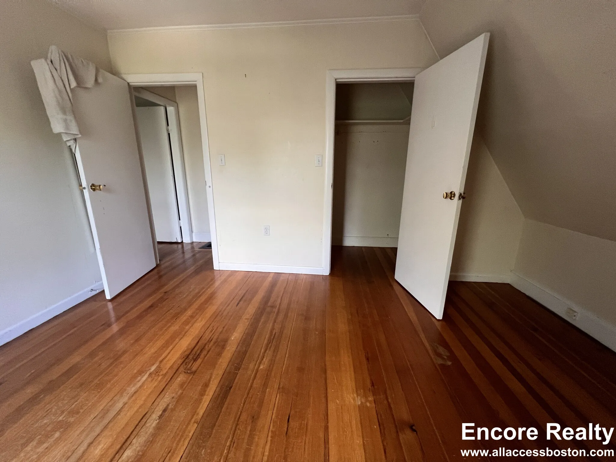 2 bed, 1 bath apartment for rent at 9 Kenwood St Unit 2, North Brookline — photo 16 of 21