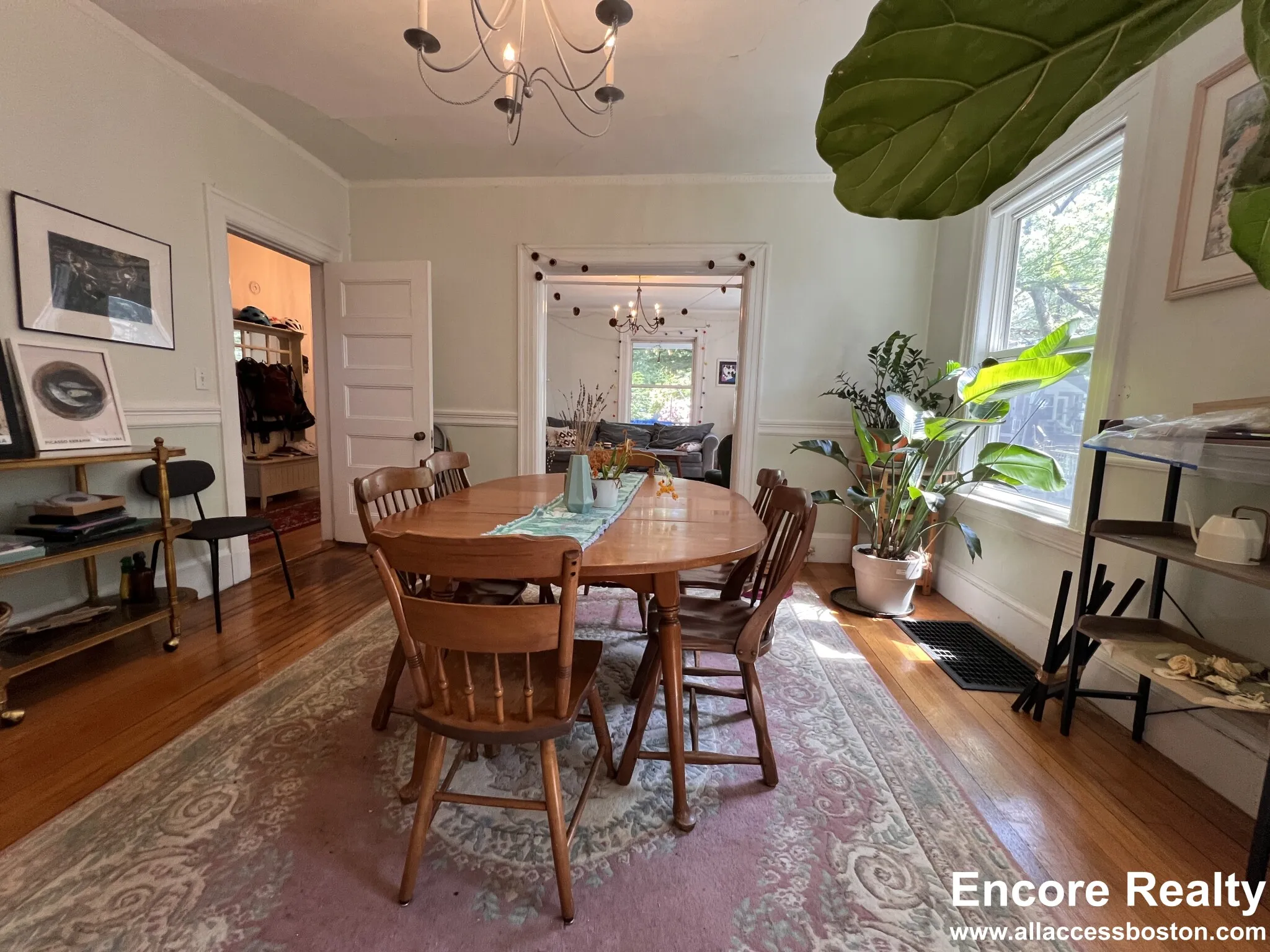 4.5 bed, 3.5 bath apartment for rent at 9 Kenwood St Unit 9-1, North Brookline — photo 11 of 41