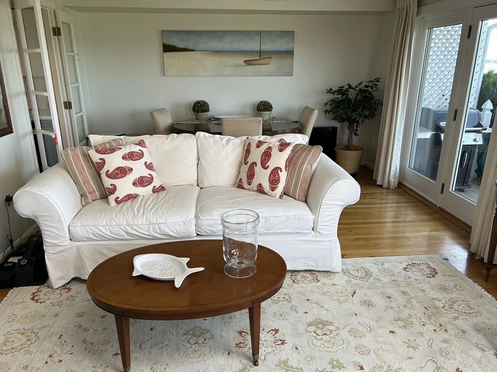 2 bed, 2 bath apartment for rent at 9 Ketch Ln Unit 9, Marina Bay — photo 5 of 42