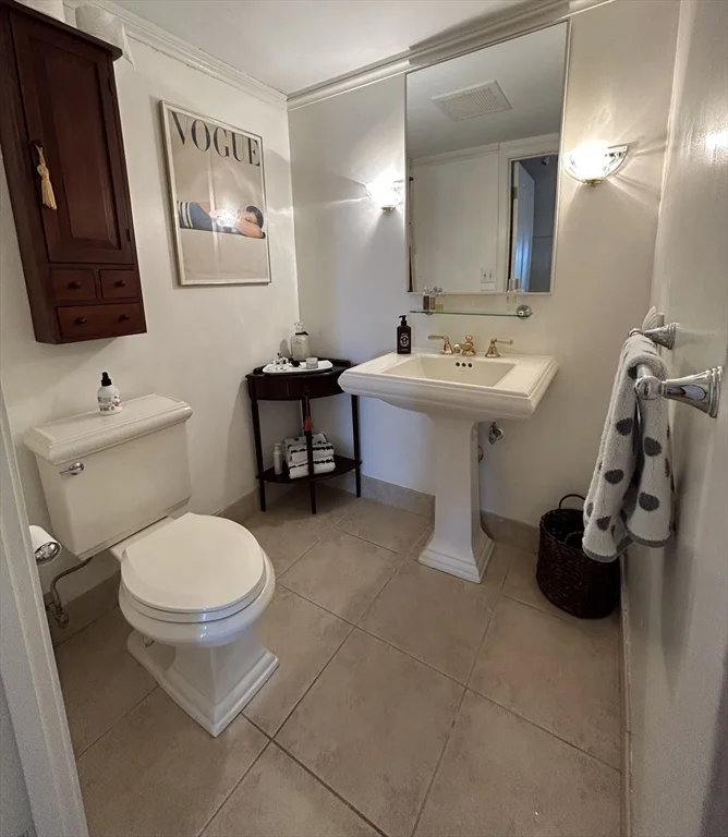 2 bed, 2 bath apartment for rent at 9 Ketch Ln Unit 9, Marina Bay — photo 29 of 42