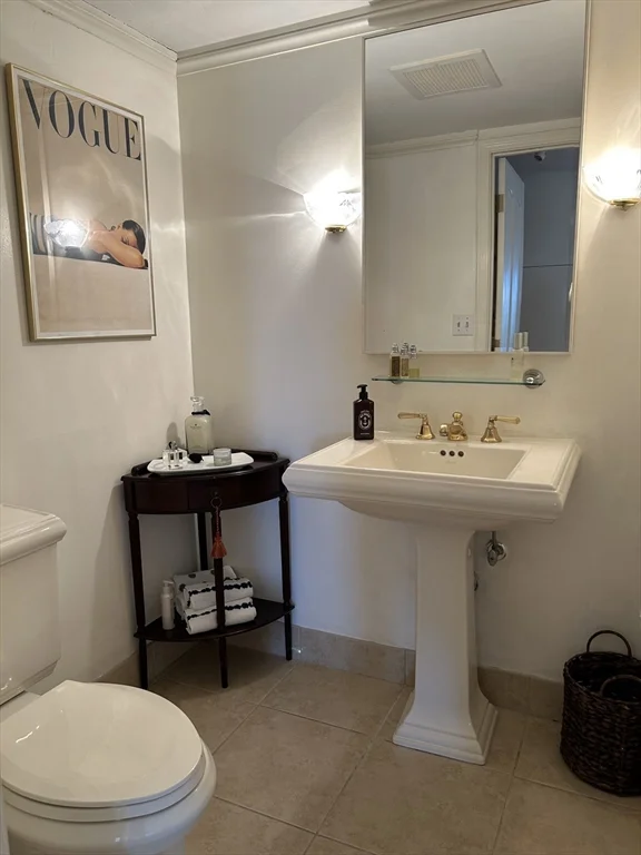 2 bed, 2 bath apartment for rent at 9 Ketch Ln Unit 9, Marina Bay — photo 30 of 42