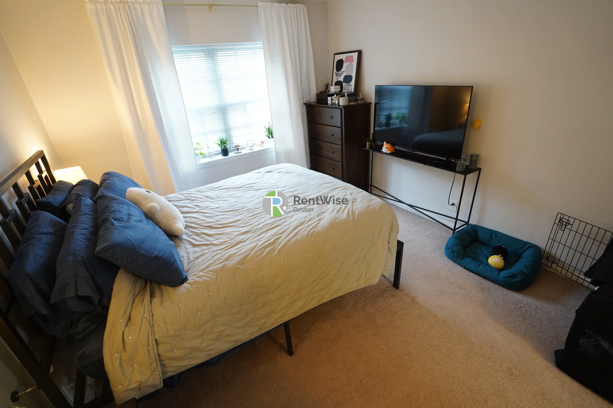 2 bed, 1 bath apartment for rent at 9 Lake St Unit 1, Brighton — photo 17 of 19
