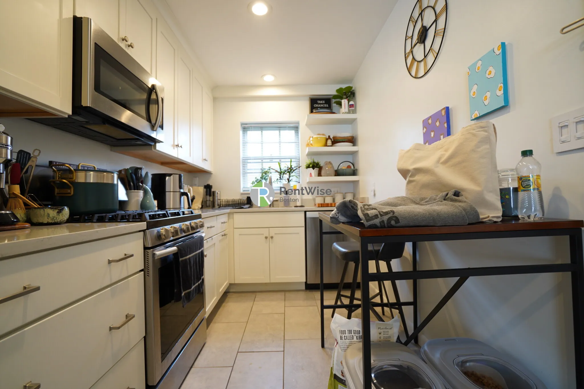 2 bed, 1 bath apartment for rent at 9 Lake St Unit 1, Brighton — photo 10 of 19