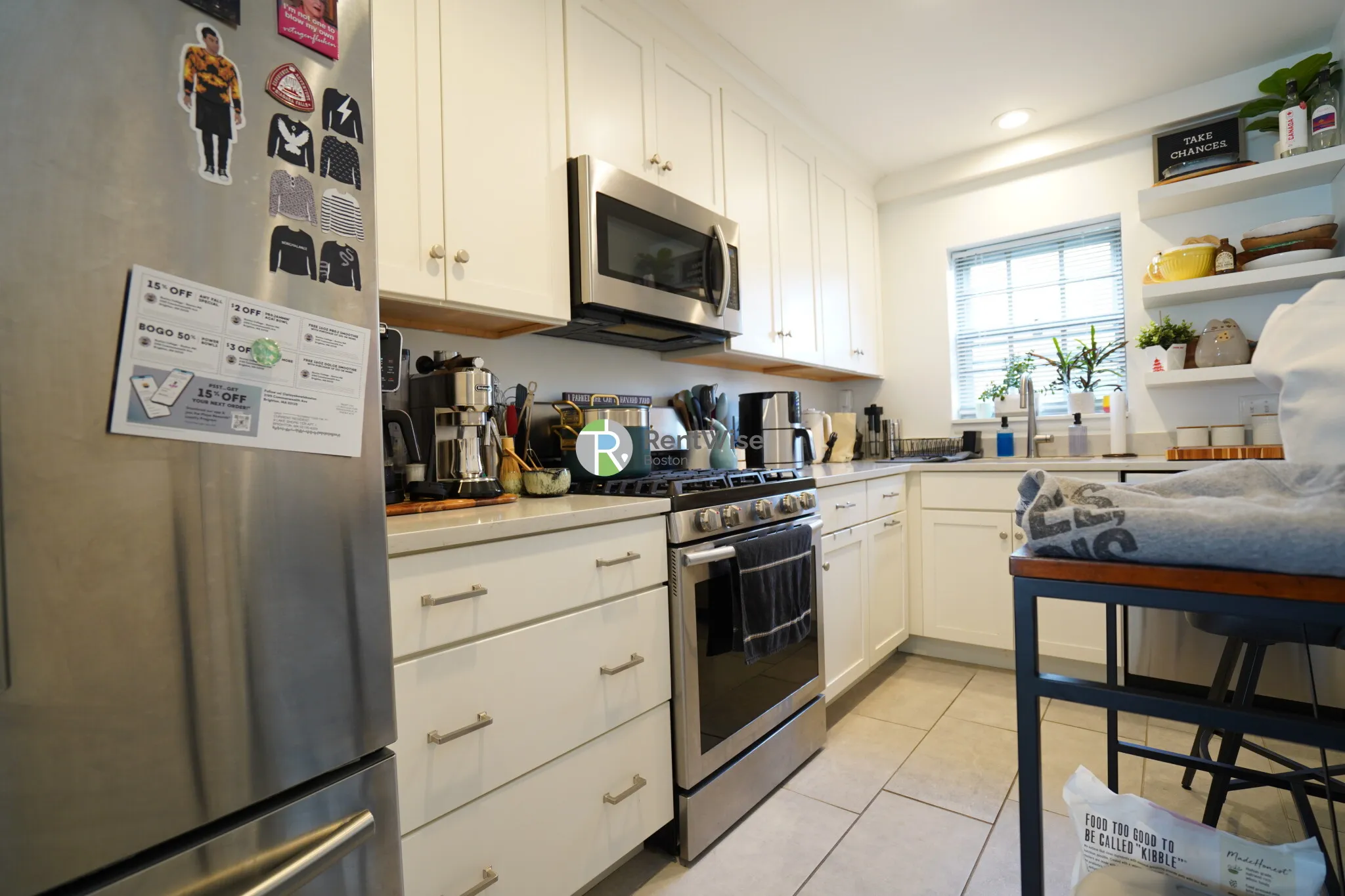 2 bed, 1 bath apartment for rent at 9 Lake St Unit 1, Brighton — photo 9 of 19
