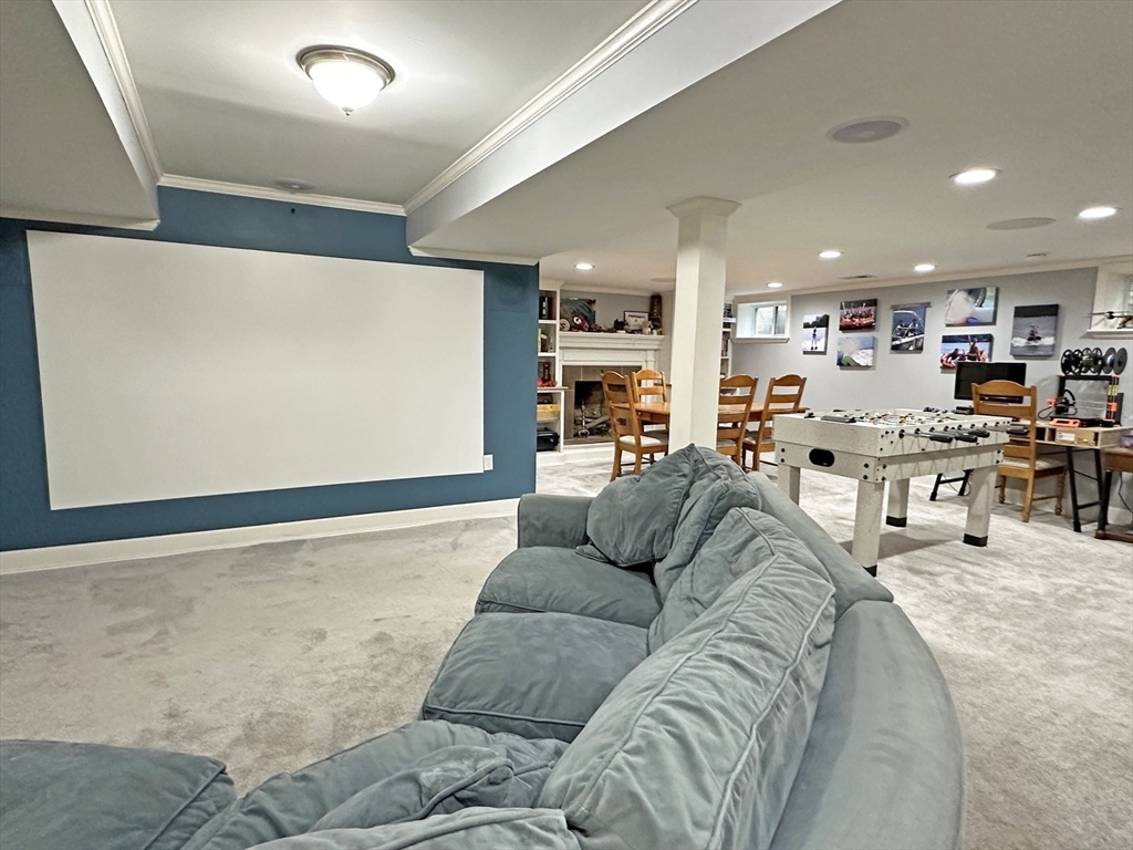 6 bed, 4+ bath apartment for rent at 9 Lantern Rd, Belmont — photo 30 of 40