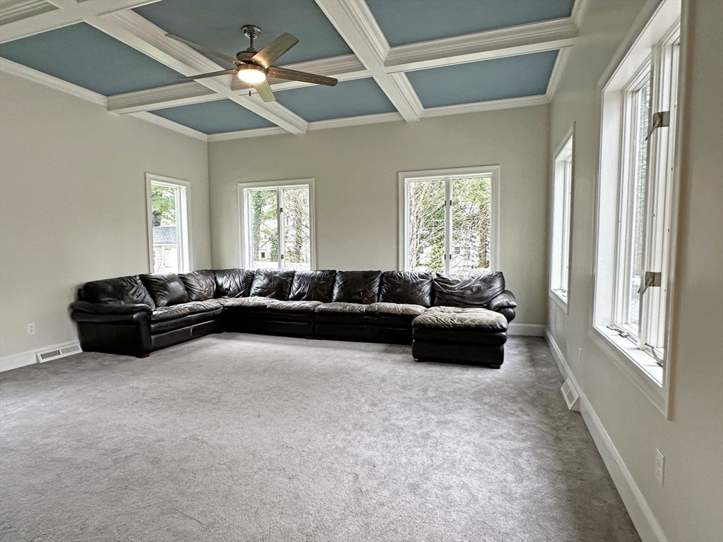 6 bed, 4+ bath apartment for rent at 9 Lantern Rd, Belmont — photo 18 of 40