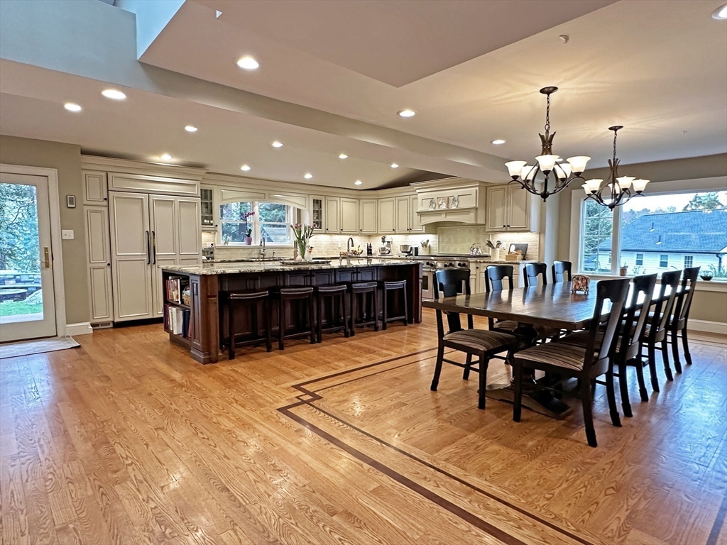 6 bed, 4+ bath apartment for rent at 9 Lantern Rd, Belmont — photo 11 of 40