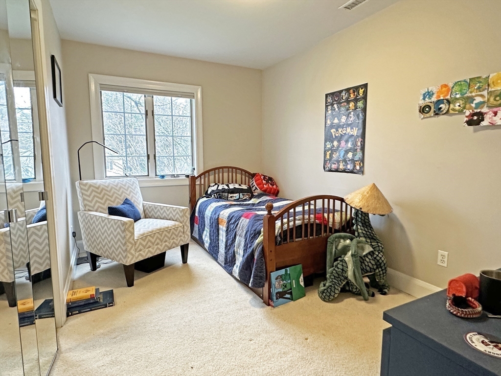 6 bed, 4+ bath apartment for rent at 9 Lantern Rd, Belmont — photo 25 of 40