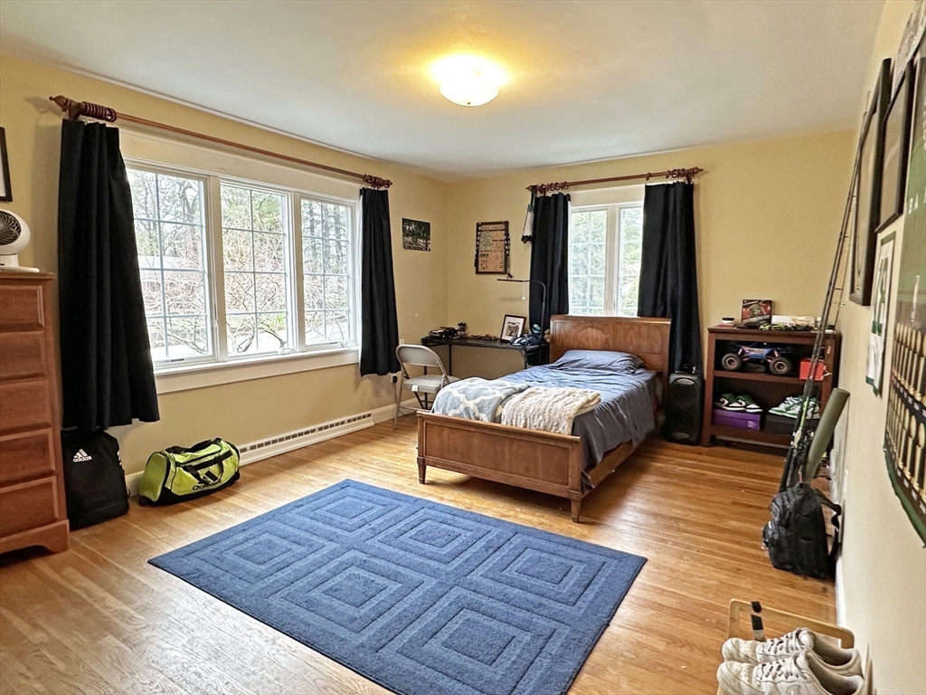 6 bed, 4+ bath apartment for rent at 9 Lantern Rd, Belmont — photo 23 of 40