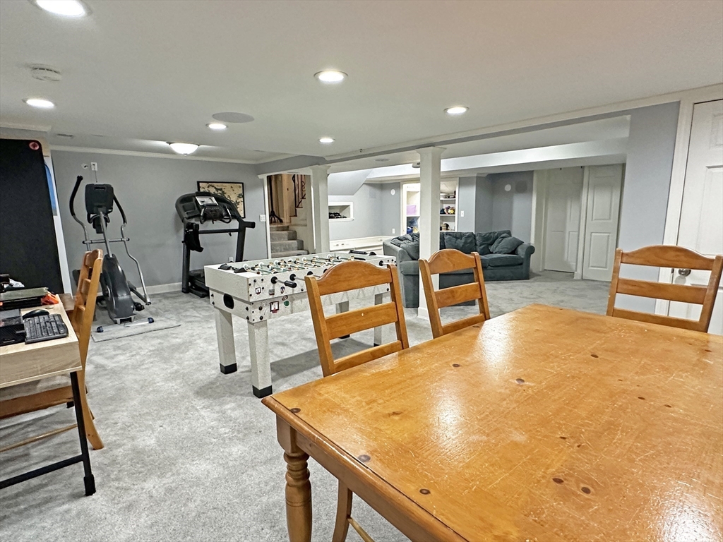 6 bed, 4+ bath apartment for rent at 9 Lantern Rd, Belmont — photo 32 of 40