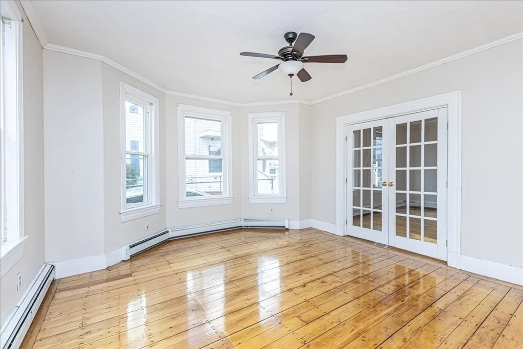 5 bed, 2 bath apartment for rent at 9 Lapham St Unit 9, Medford — photo 3 of 31