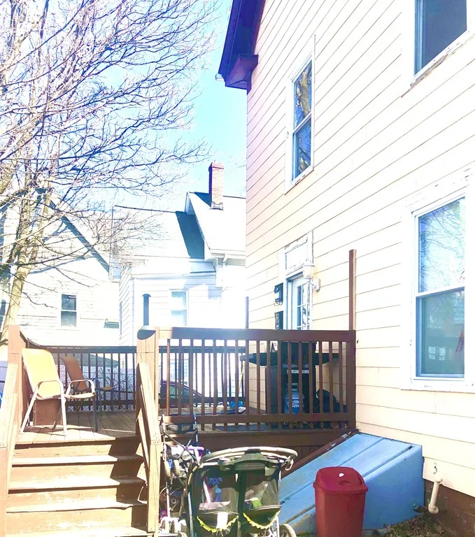 2 bed, 1 bath apartment for rent at 9 Laurel Unit 2, Lynn — photo 2 of 11