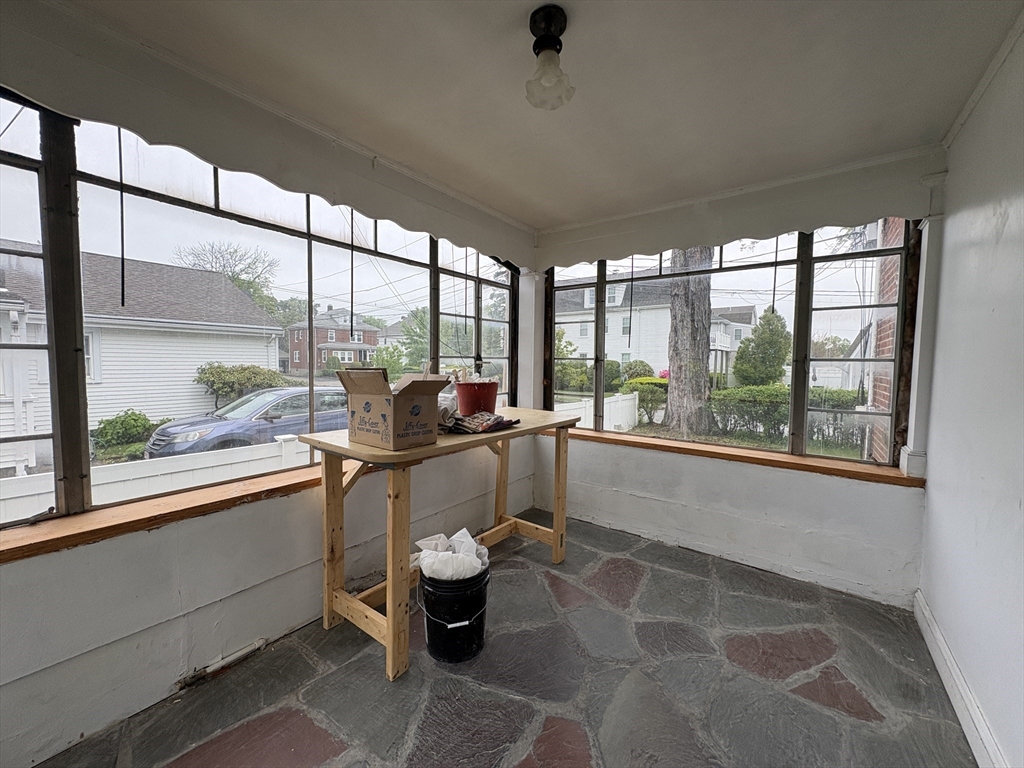 3 bed, 2 bath apartment for rent at 9 Lawn St Unit N/A, Newton — photo 11 of 23