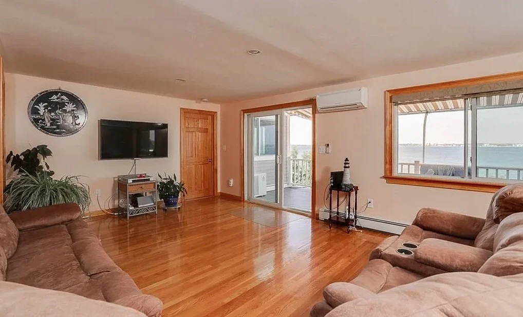 4 bed, 3 bath apartment for rent at 9 Linda Ln Unit 1, Little Nahant — photo 8 of 11