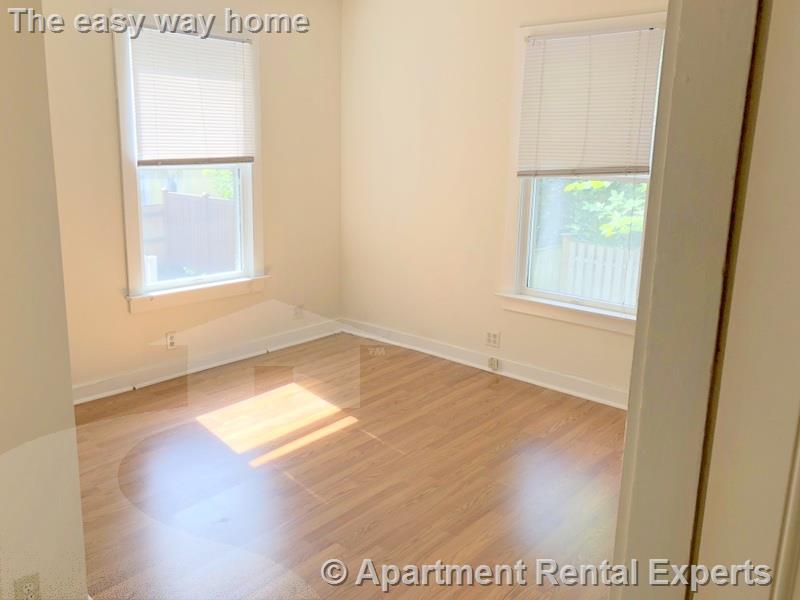 2 bed, 1 bath apartment for rent at 9 Linden Cir Unit 1, Porter Square — photo 5 of 8