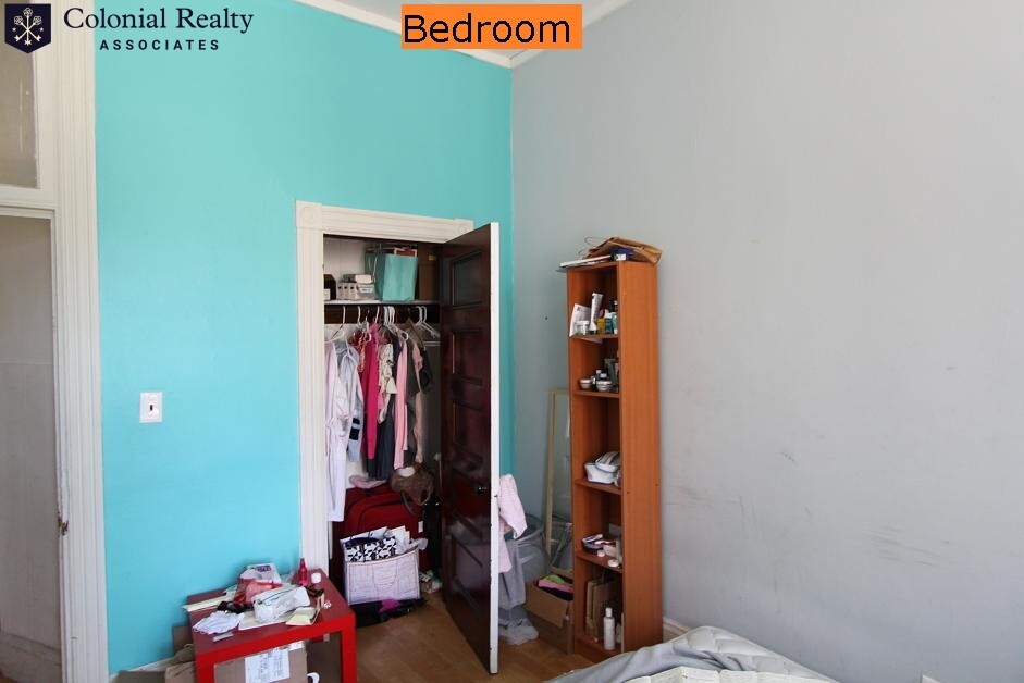 5 bed, 2 bath apartment for rent at 9 Linden St Unit 3, Allston — photo 5 of 6