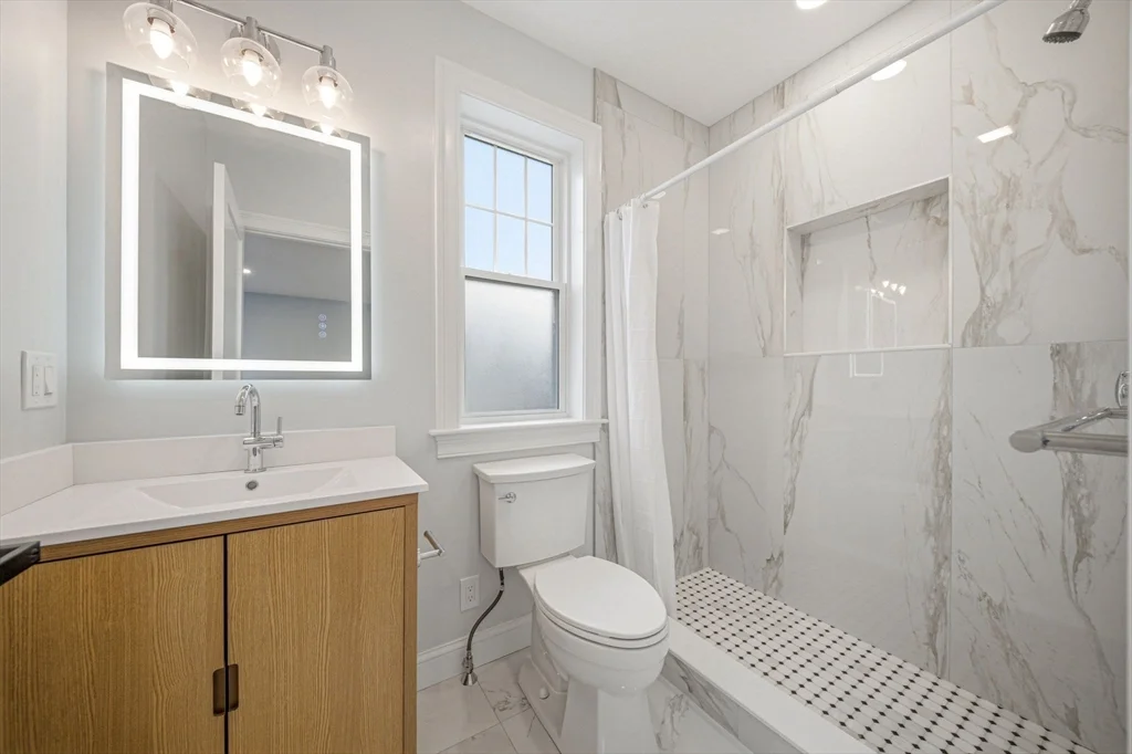 5 bed, 4+ bath apartment for rent at 9 Logan Ave Unit 9, Medford — photo 18 of 37