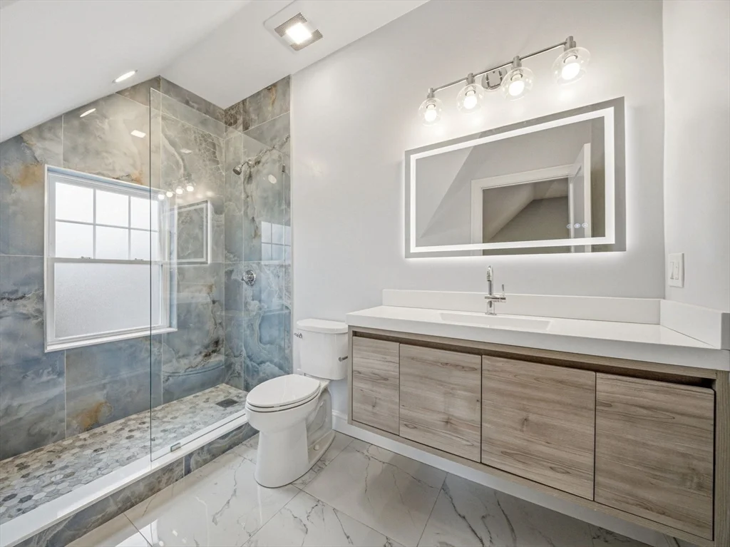 5 bed, 4+ bath apartment for rent at 9 Logan Ave Unit 9, Medford — photo 13 of 37