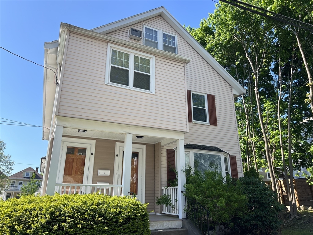 2 bed, 1 bath apartment for rent at 9 Loring St Unit 9, Belmont — photo 1 of 24