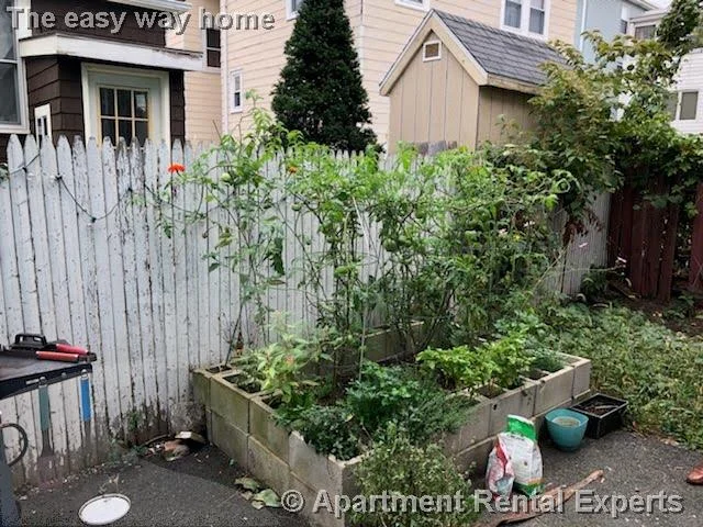 2 bed, 1 bath apartment for rent at 9 Lowell Ter Unit 1, Magoun Square — photo 15 of 15