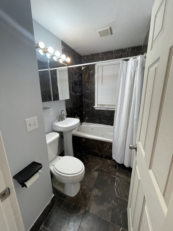 2 bed, 1 bath apartment for rent at 9 Maine Ave Unit 3, East Somerville — photo 12 of 16