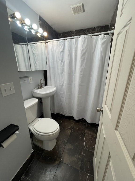 2 bed, 1 bath apartment for rent at 9 Maine Ave Unit 3, East Somerville — photo 11 of 16