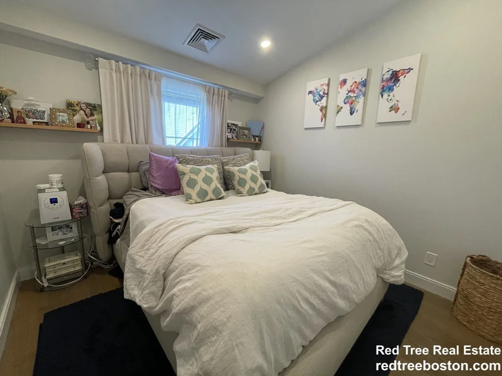 2 bed, 1 bath apartment for rent at 9 Mansfield St Unit 4, Allston — photo 9 of 13