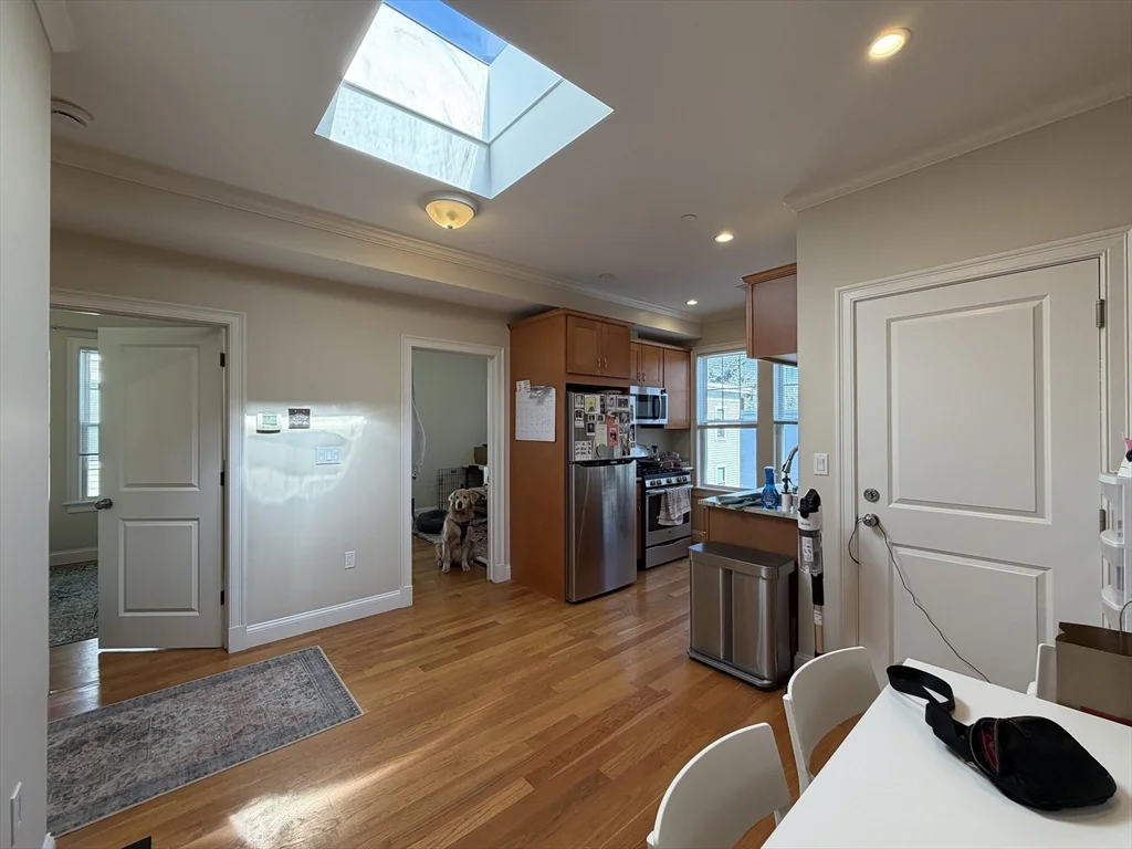 2 bed, 1 bath apartment for rent at 9 Marney St Unit 3, Wellington-Harrington — photo 2 of 13