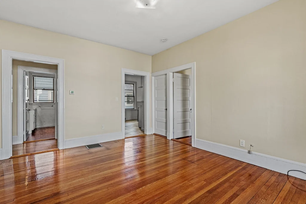 2 bed, 1 bath apartment for rent at 9 Marshall St Unit 1, Medford — photo 5 of 19