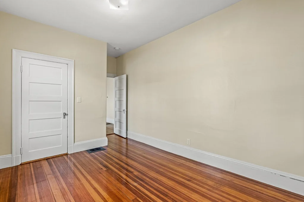 2 bed, 1 bath apartment for rent at 9 Marshall St Unit 1, Medford — photo 10 of 19