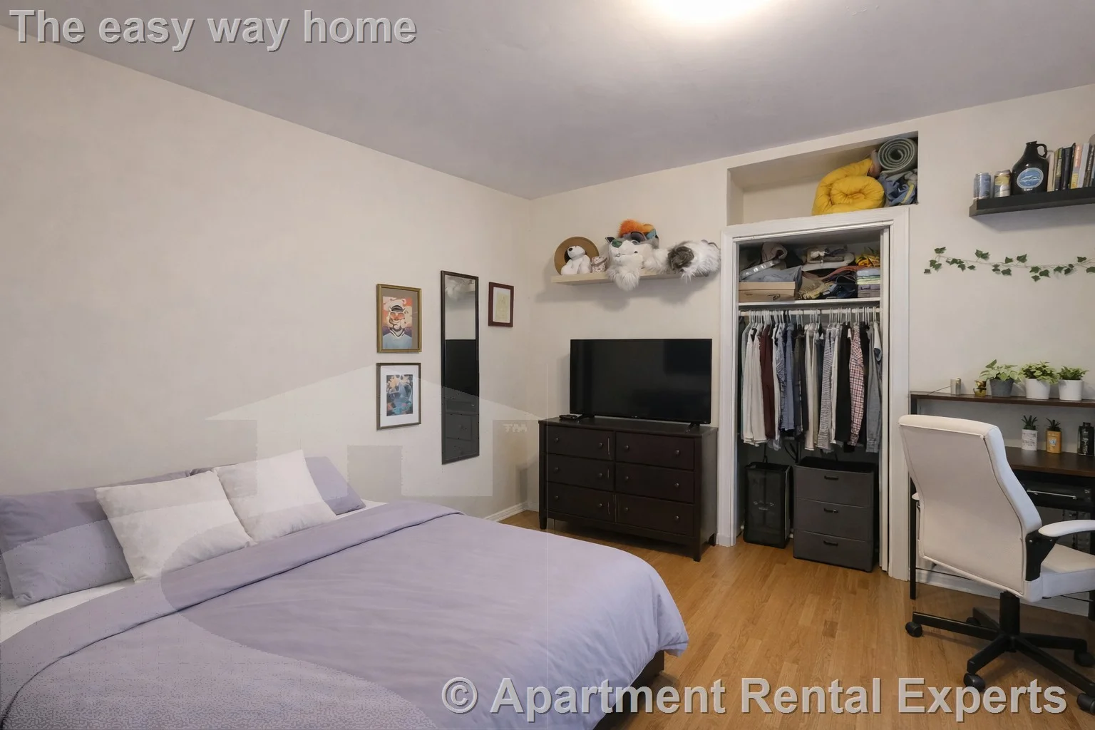 5 bed, 2 bath apartment for rent at 9 Medford St Unit 1, Tufts — photo 5 of 15