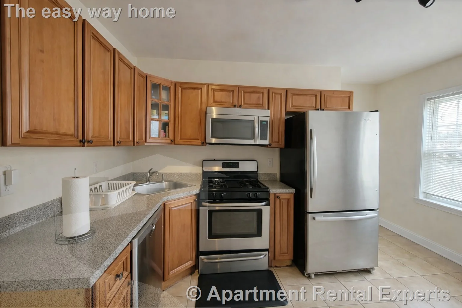 5 bed, 2 bath apartment for rent at 9 Medford St Unit 1, Tufts — photo 14 of 15