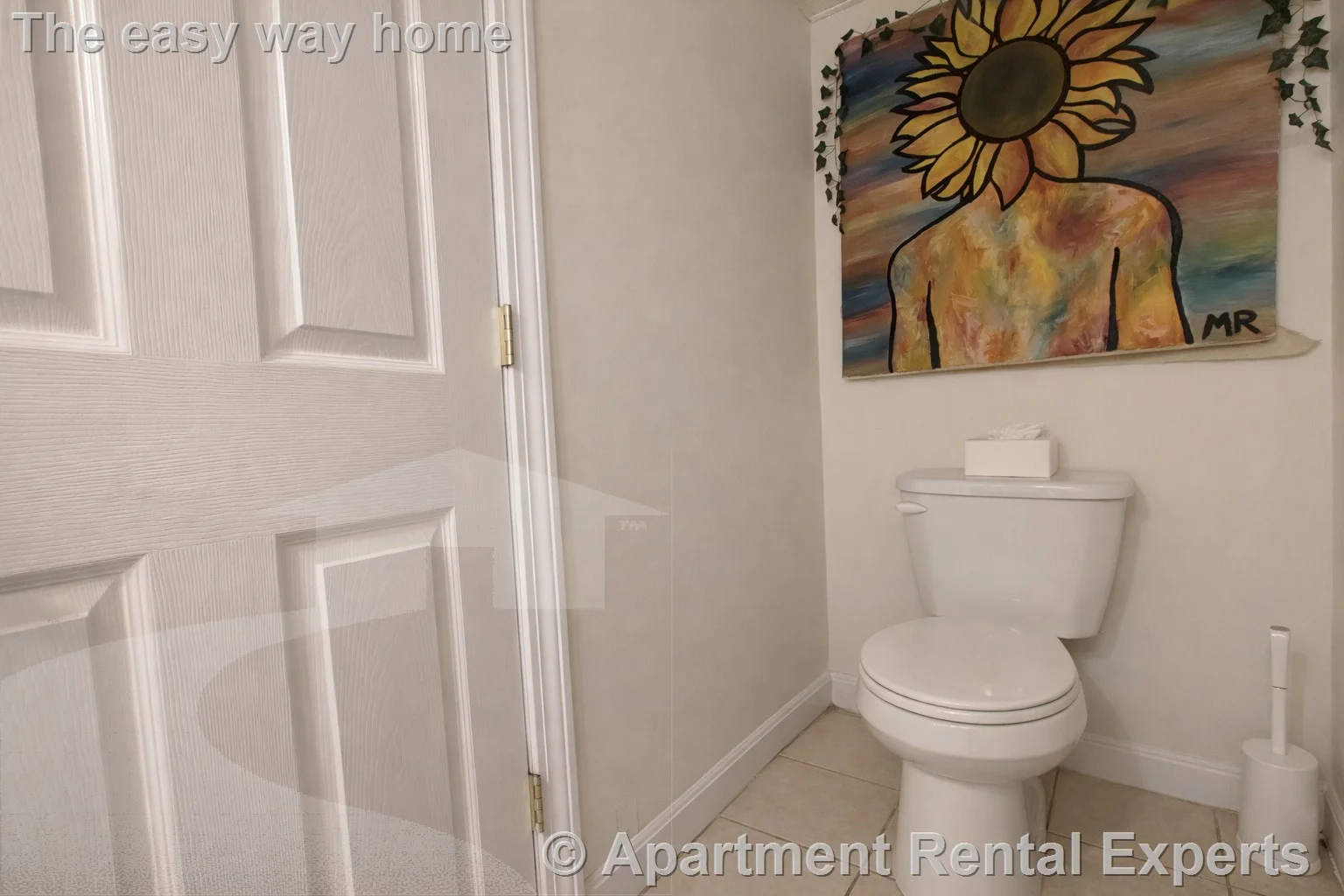 5 bed, 2 bath apartment for rent at 9 Medford St Unit 1, Tufts — photo 4 of 15