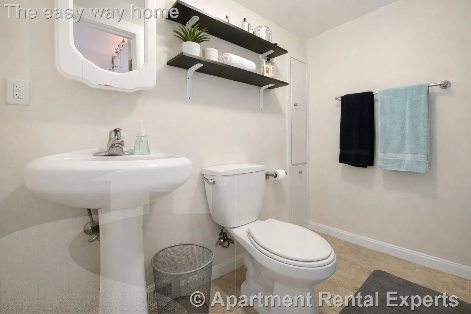 5 bed, 2 bath apartment for rent at 9 Medford St Unit 1, Tufts — photo 2 of 15