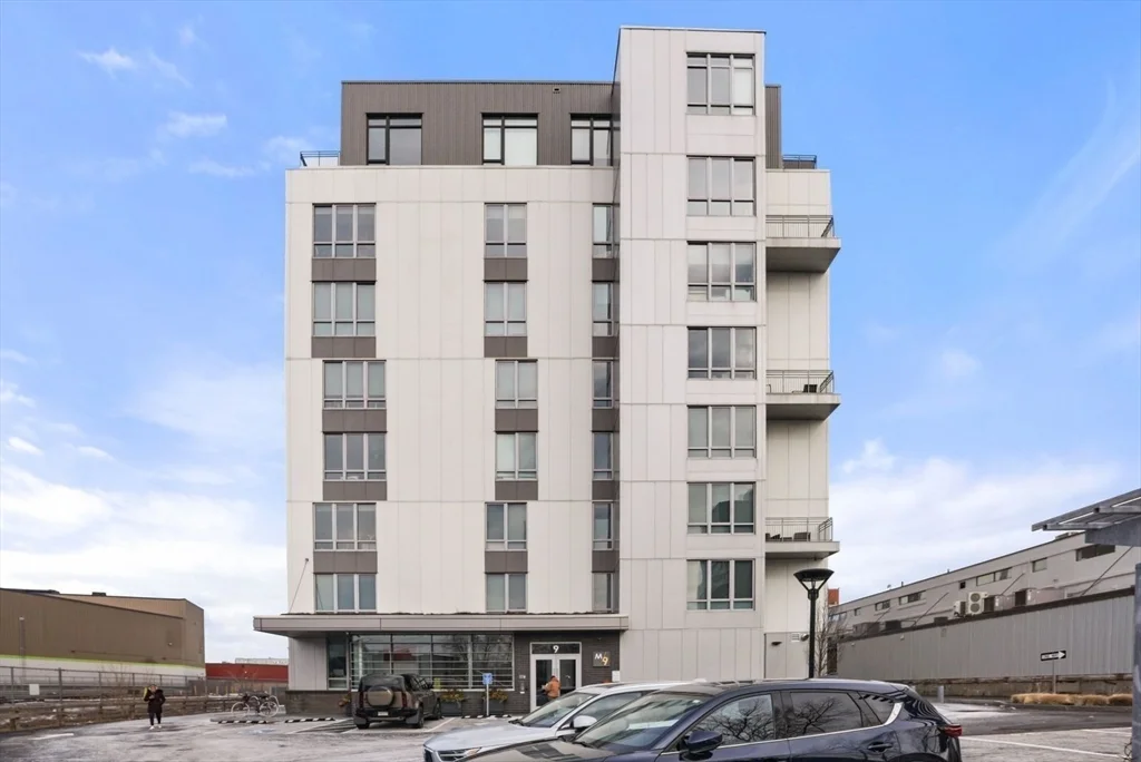 1 bed, 1 bath apartment for rent at 9 Medford St Unit 210, Inner Belt — photo 17 of 18