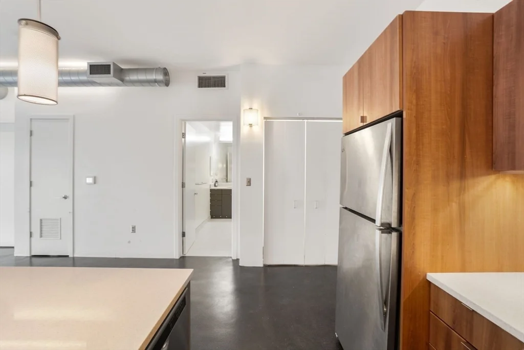 1 bed, 1 bath apartment for rent at 9 Medford St Unit 210, Inner Belt — photo 4 of 18