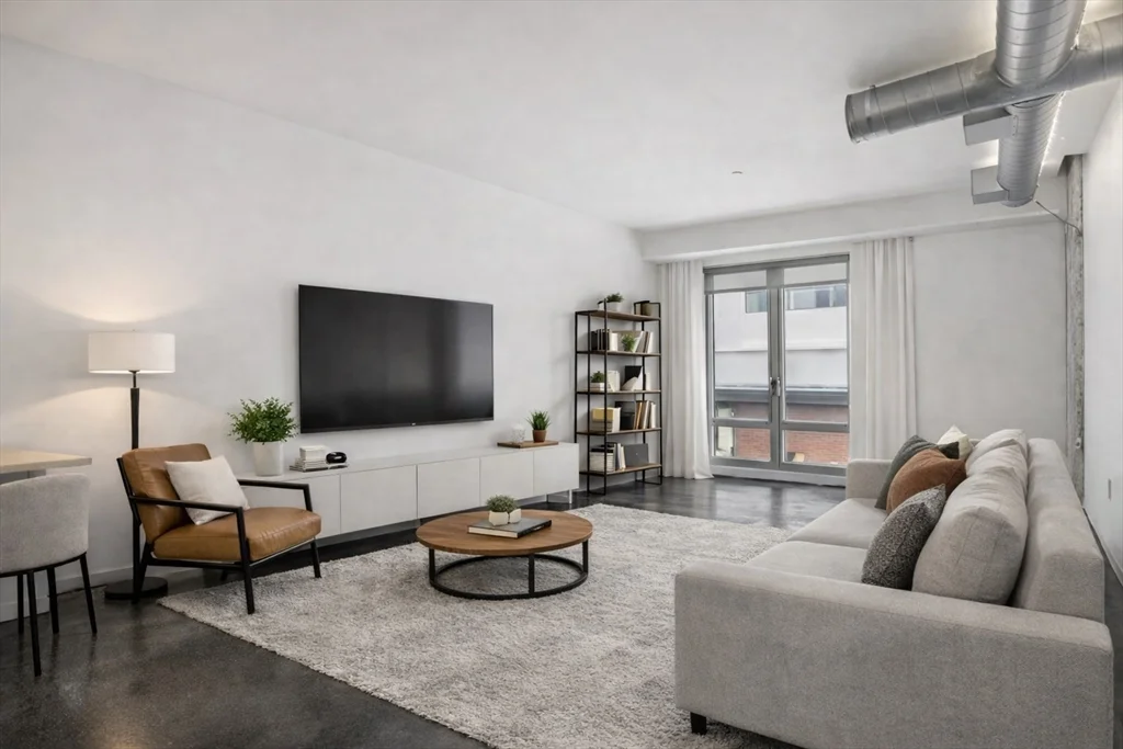 1 bed, 1 bath apartment for rent at 9 Medford St Unit 210, Inner Belt — photo 1 of 18