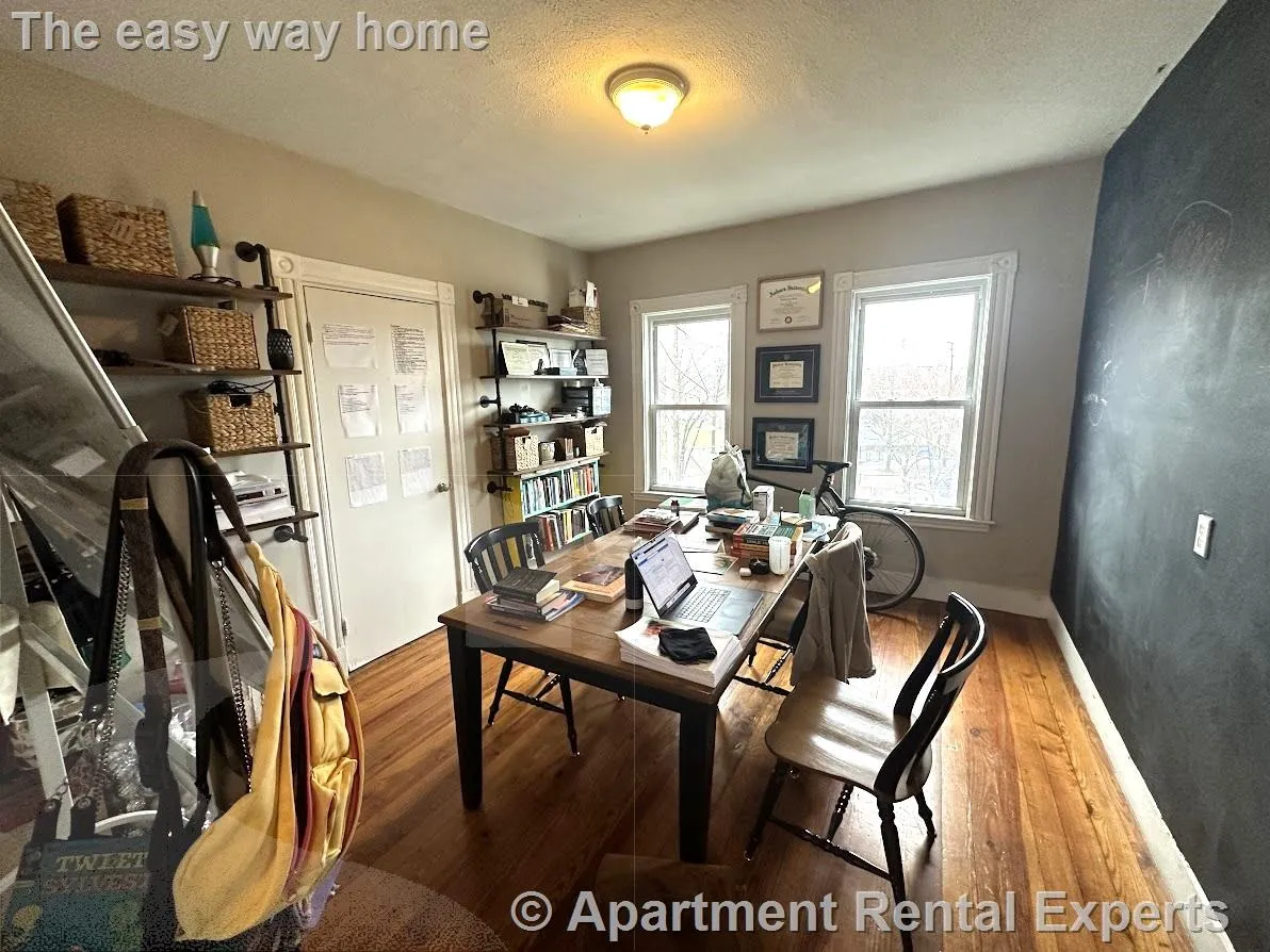 4 bed, 2 bath apartment for rent at 9 Medford St Unit 3, Tufts — photo 10 of 14