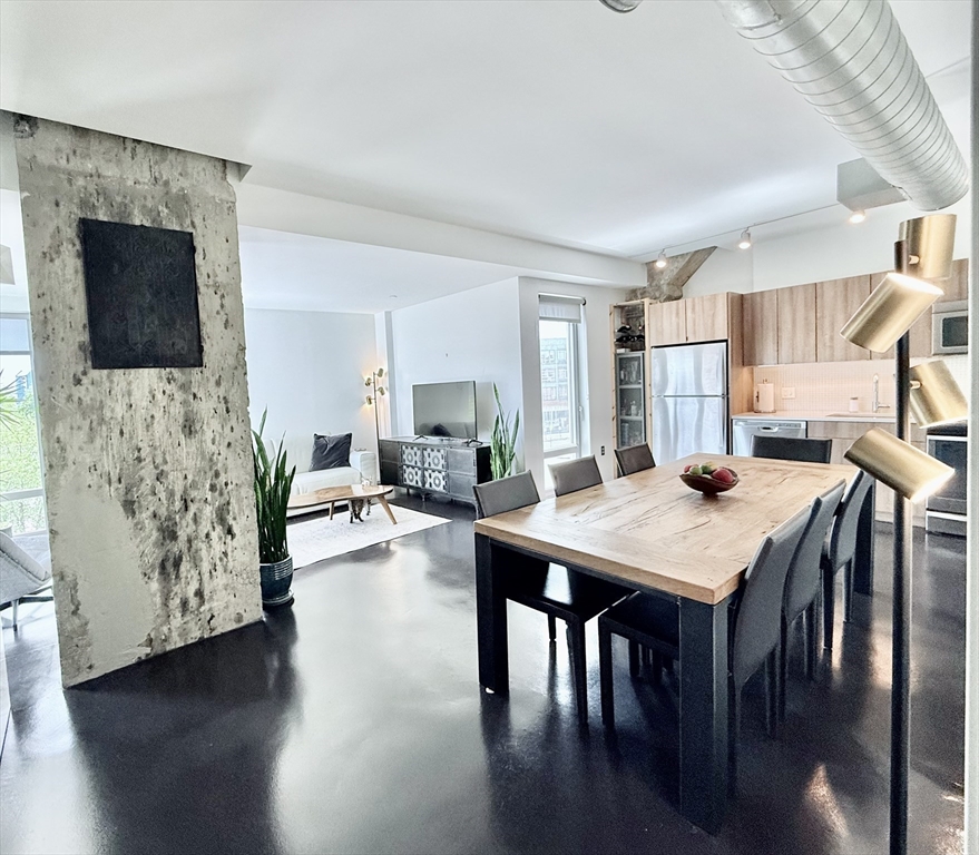 2 bed, 2 bath apartment for rent at 9 Medford St Unit 314, Brickbottom-Inner Belt