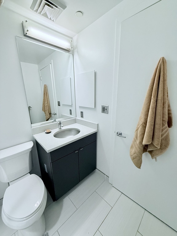 2 bed, 2 bath apartment for rent at 9 Medford St Unit 314, Brickbottom-Inner Belt — photo 17 of 32