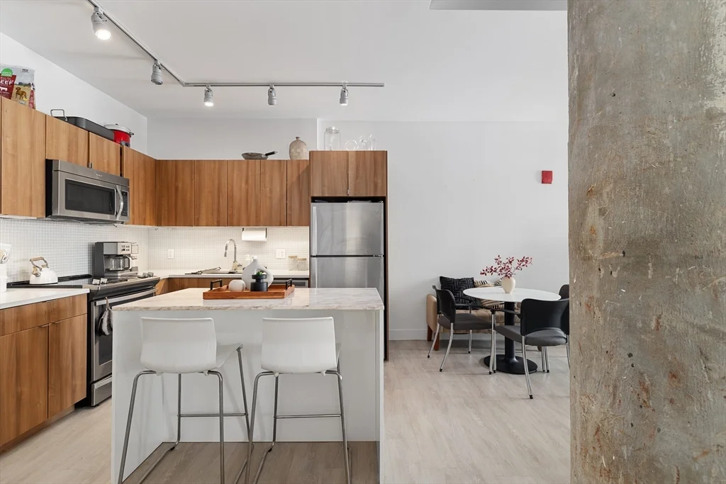 1 bed, 1 bath apartment for rent at 9 Medford St Unit 512, Kendall Square — photo 4 of 12